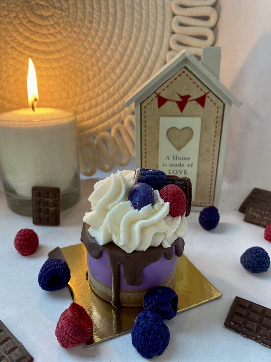 Brūnās glazūras kūciņsvece