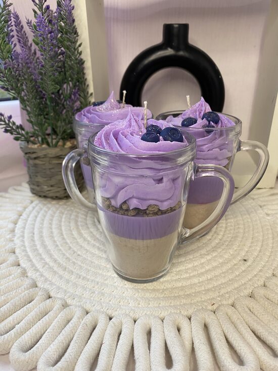 Melleņu krūzīšsvece